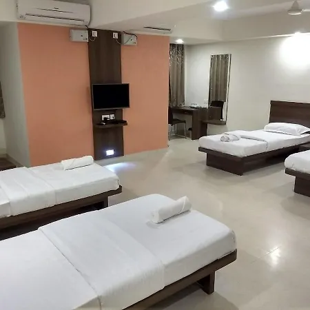 Mahalaxmi Comforts Hotel Kumta
