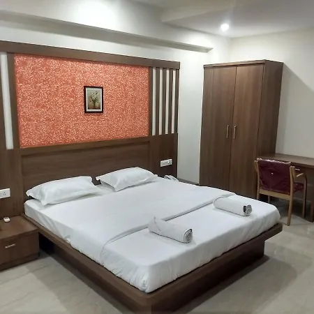 Mahalaxmi Comforts Hotel Kumta